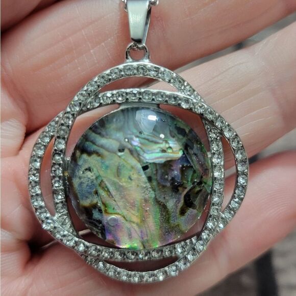 Abalone Shell and White Austrian Crystal Curvy Round Pendant Necklace - Picture 12 of 13